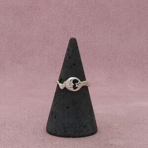 ⚡️reserved⚡️ sterling silver dainty crescent moon & star ring size 6